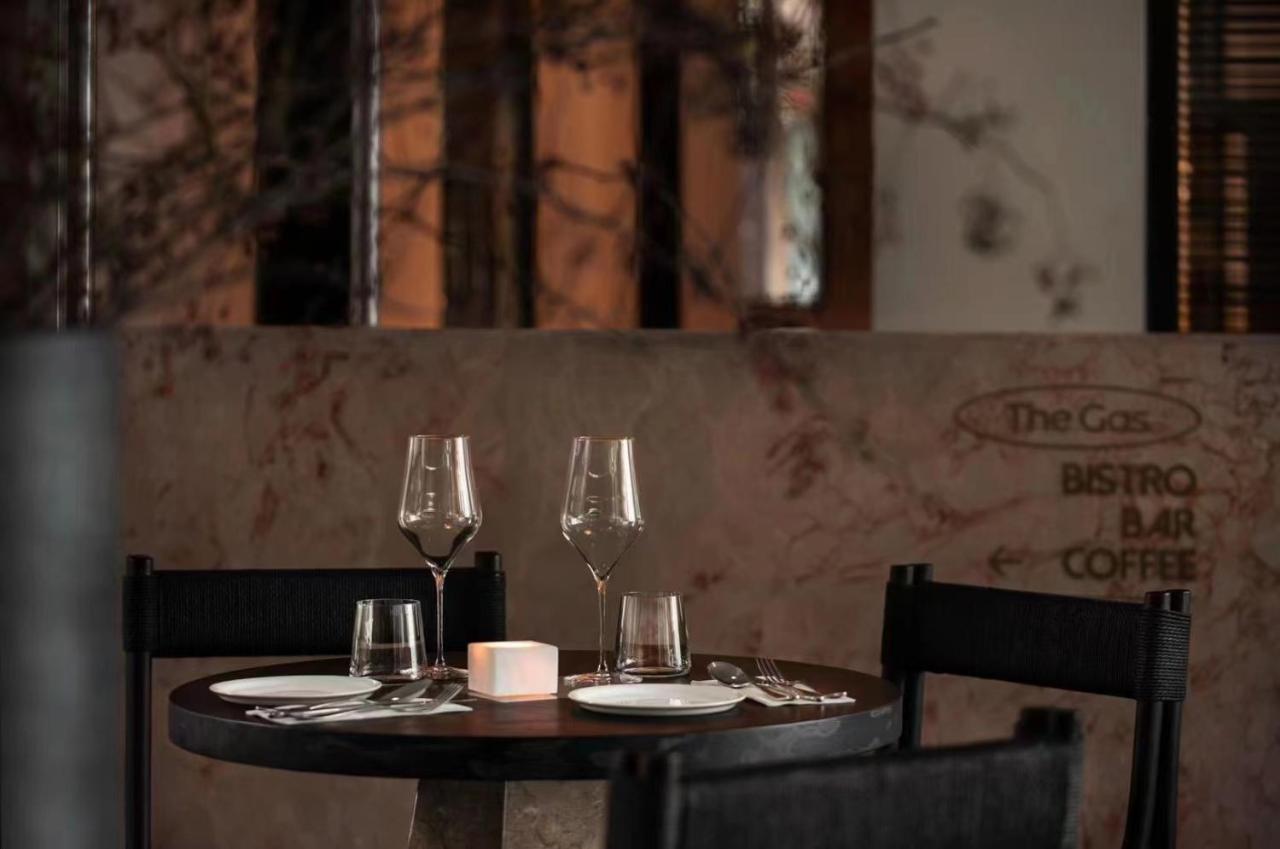 Wezo Hotel Kuanzhai Alley Chengdu-Breakfast Till 12Noon-Lv City Guide Recommended Hotel Eksteriør bilde